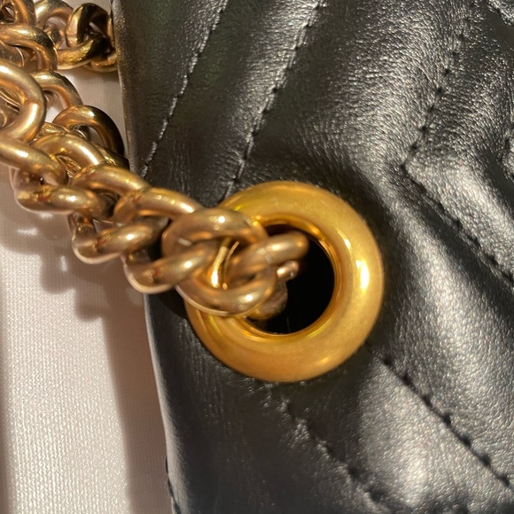 Gucci Marmont Mini Shoulder Bag - Picture 4 of 17